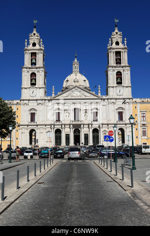 Mafra, Portugal betrachten entlang einer Straße zum Nationalpalast von Mafra. Stockfoto