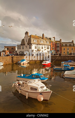 Millport Hafen und das Royal George Hotel, Isle of Cumbrae Stockfoto