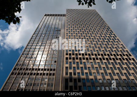 Jacob K. Javits Federal Building ist im New Yorker Stadtteil Manhattan, NY, Donnerstag, 4. August 2011 abgebildet. Stockfoto