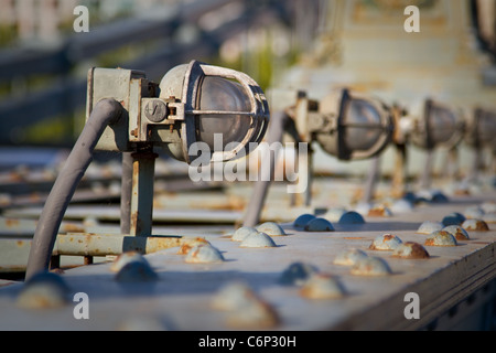 Detail der Lampen auf der Kettenbrücke, Budapest Stockfoto