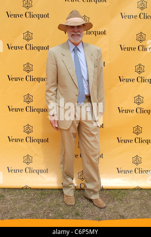 Lord Cowdray Eigentümer des Cowrday Park Veuve Clicquot Gold Cup, British Open Polo Championship im Cowdray Park Polo Club Sussex, Stockfoto