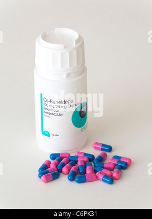 Co-Beneldopa (Levodopa / Benserazid) Kapseln zur Behandlung von Morbus Parkinson Stockfoto
