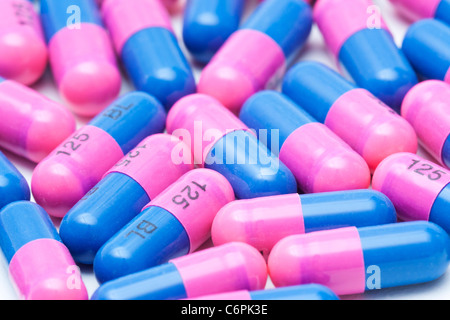 Co-Beneldopa (Levodopa / Benserazid) Kapseln zur Behandlung von Morbus Parkinson Stockfoto