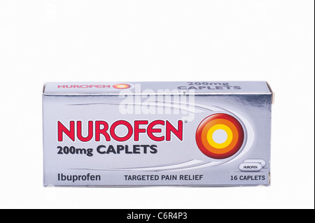 Eine Schachtel mit 200mg Nurofen Ibuprofen Kapseln zur Schmerzlinderung auf weißem Hintergrund Stockfoto