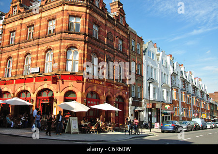 St.Johannes Holz High Street, St.Johannes Holz, City of Westminster, London, Greater London, England, Vereinigtes Königreich Stockfoto