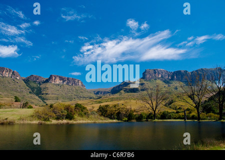 Ein Bergsee in den Drakensbergen Stockfoto