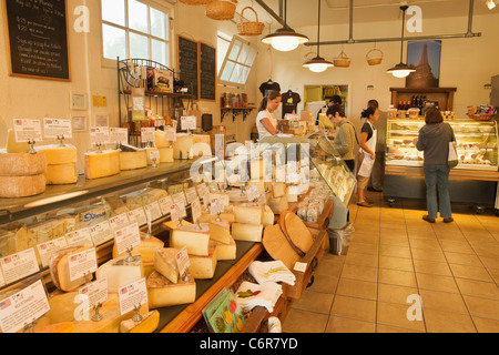 C ' est Käse, ein Käse-Shop in Santa Barbara, California, Vereinigte Staaten von Amerika Stockfoto