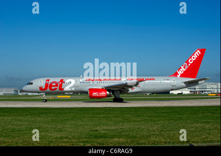 Jet2 Flugzeuge bereitet nehmen Sie vom Flughafen Manchester, England Stockfoto
