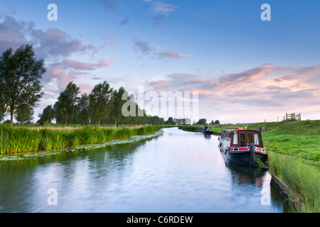 Narrowboat auf den Great Ouse Stockfoto