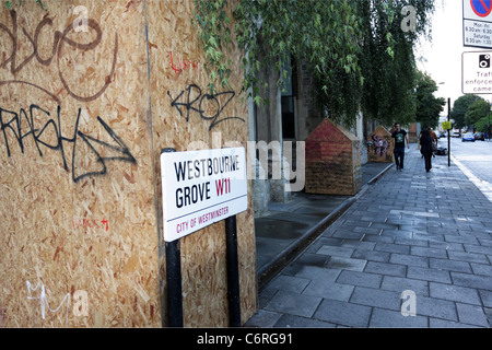 Gegenmaßnahmen unternehmen während der Notting Hill Carnival in London zu schützen. Stockfoto