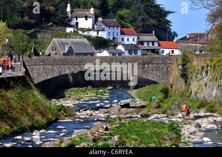 East Lyn Fluss und Brücke bei Lynmouth, North Devon. Großbritannien, UK Stockfoto