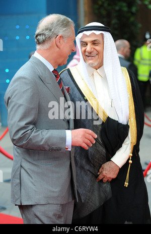 Seine königliche Hoheit Prinz Charles, Prince Of Wales UK Royal Premiere von "Arabia 3D" im IMAX-Kino. London, England - 24.05.10 Stockfoto