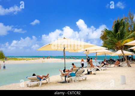 Die Strände von Ile Aux Cerfs und Ile de l ' est, Flacq, Mauritius. Stockfoto