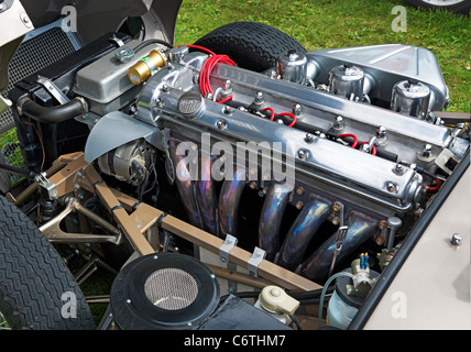 Jaguar E-Type Motor Stockfoto