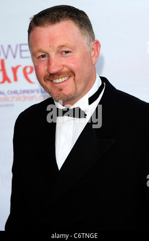 Steve Collins The Caudwell Kinder Butterfly Ball anlässlich der Battersea Evolution - draußen Ankünfte London, England- Stockfoto