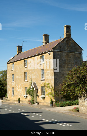 Das ruhige Dorf Mickleton, Gloucestershire, England, UK Stockfoto