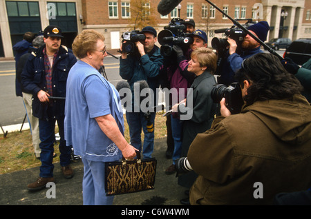 Betty Nicholson, Mutter des Angeklagten Doppelagent Harold James ein CIA-Mitarbeiter verhaftet wegen Spionage für Russland Stockfoto