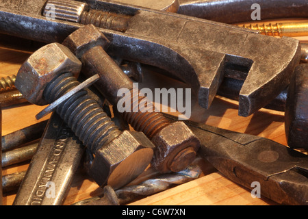 Muttern und Schraubenschlüssel Stockfoto