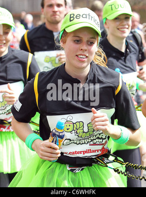 Prinzessin Beatrice 2010 Virgin London Marathon London, England - 25.04.10 Stockfoto