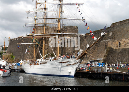 Cisne Branco: Clipper manipuliert Schiff (brasilianische Marine, Rio De Janeiro), maritimes Festival Brest (Finistère, Bretagne, Frankreich). Stockfoto