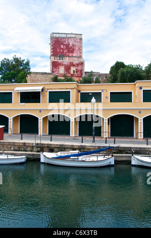 Menorcian-Angelboote/Fischerboote in den Hafen von Ciutadella Stockfoto