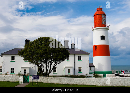 Souter Leuchtturm und Leuchtturm Halter Häuschen, Sunderland, Tyne and Wear, UK. Stockfoto