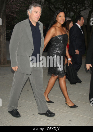 Tribeca Film Festival Mitbegründer, Robert De Niro und Frau Grace Hightower auf der Vanity Fair Party vor dem 2010 Tribeca Film Stockfoto