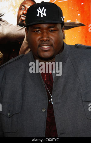 Quinton Aaron The LA Premiere von "The Losers" bei Graumans Chinesisches Theater Los Angeles, Kalifornien - 20.04.10 statt Starbux Stockfoto