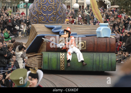 Der St. Patricks Day Parade durch Disneyland bei Paris.      ... NUR ZUR REDAKTIONELLEN VERWENDUNG... Stockfoto