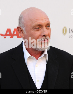 Hector Elizondo 5th Annual "A Fine Romance" Benefit für den Motion Picture & Fernsehfonds Austria statt bei 20th Century Fox, Stufe 8 Stockfoto