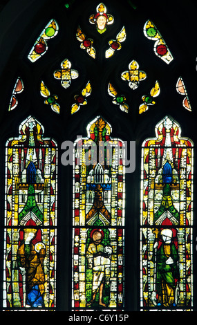 Mileham Norfolk, Westfenster, 14. Jahrhundert Glasmalerei., St. Catherine, Johannes der Täufer, St. Margaret mittelalterlichen Windows Stockfoto