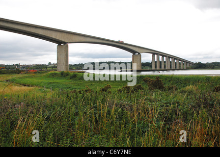 Die Orwell-Brücke tragen A14 Bundesstraße über [River Orwell] in der Nähe von Ipswich Suffolk England Stockfoto