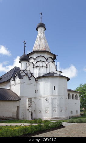 Himmelfahrtskirche Refektorium des Klosters unseres Erlösers und St. Evtimij in Susdal, Russland Stockfoto