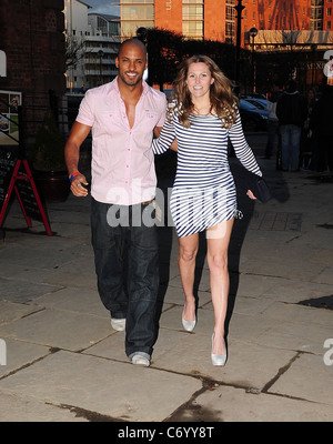 Ricky Whittle und Jude Cissé, bei der Launch-Party von The Closet Liverpool in Liverpool, England Circo - 01.04.10 Stockfoto