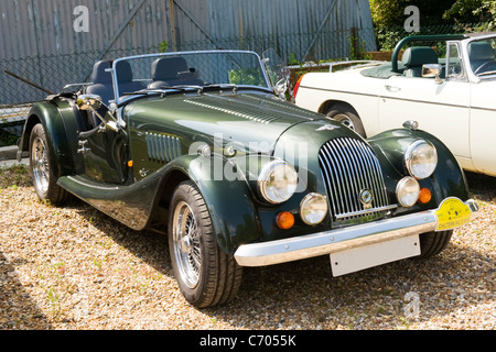 London Colney de Havilland aircraft Heritage Moskito Museum MG Owners Club 1992 2 liter Morgan 4/4 Sport Cabrio 2 Türen grüne Tropfen Kopf Stockfoto