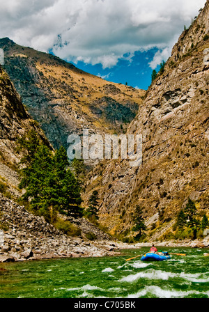 Idaho, Middle Fork des Salmon River, Rafting durch tiefen Canyon Wände. IDAHO Stockfoto