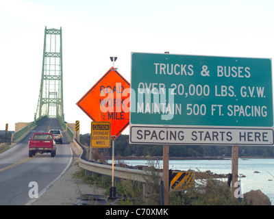 Deer Isle Brücke in Maine Stockfoto