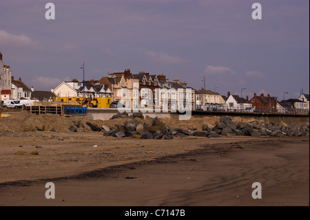 Wiederaufbau der SEA WALL VERTEIDIGUNG entlang der Promenade an der Seaton Carew in der Nähe von Hartlepool Stockfoto