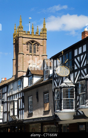 Broad Street und St. Laurences Ludlow Shropshire England Stockfoto