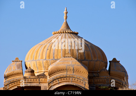 Kuppel Royal Kenotaph oder Chattris Bada Bagh Jaisalmer westlichen Rajasthan Indien Stockfoto