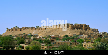 Panoramablick auf Stadt Wände Jaisalmer westlichen Rajasthan Indien Stockfoto