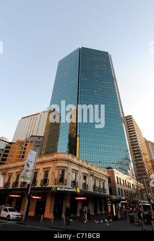 McDonalds, Ecke der Pitte Straße und Alfred Street, Circular Quay, Sydney, New South Wales, Australien Stockfoto