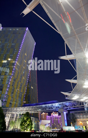 Vereinigte Staaten von Amerika, Nevada, Las Vegas, moderne gebogenen Glas und Stahl Eingang zum Hotel und Casino-Komplex Stockfoto