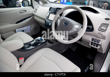Ecovelocity motor Festival London - Nissan Leaf Elektroauto Interieur Stockfoto