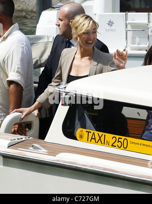 KATE WINSLET 68. Venedig FILM FESTIVAL LIDO Venedig Italien 1. September 2011 Stockfoto