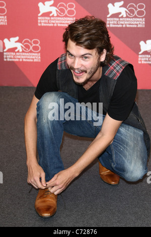 EMILE HIRSCH KILLER JOE. PHOTOCALL. 68. Venedig FILM FESTIVAL LIDO Venedig Italien 8. September 2011 Stockfoto