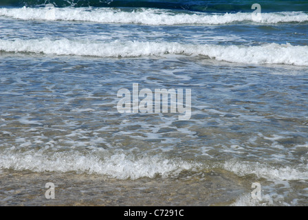 Wellen Strand, Florenz Bay, Magnetic Island, Queensland, Australien Stockfoto