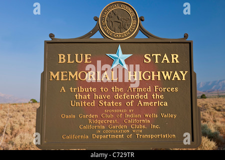 Blue Star Memorial Highway Hommage an Streitkräfte am Manzanar War Relocation Center, Unabhängigkeit, Kalifornien, USA. JMH5304 Stockfoto