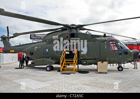 M-516 AgustaWestland EH101 Merlin Mk512 auf der Farnborough International Airshow Stockfoto