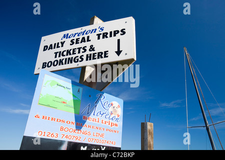 Werbung für Dichtung Reisen von Blakeney Hafen, die Küste von North Norfolk UK beobachten. Stockfoto